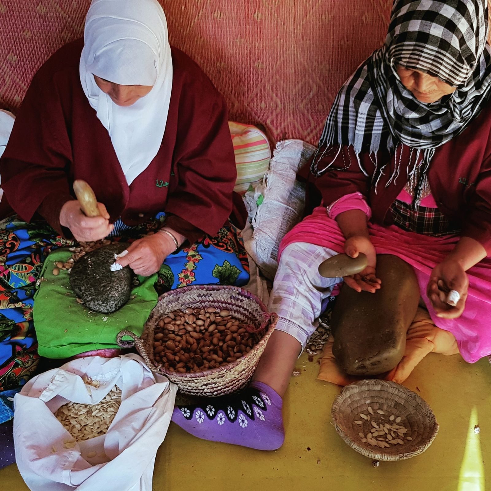 Argan oil making — 1
